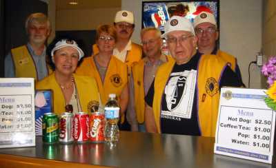 Lions staff the canteen
